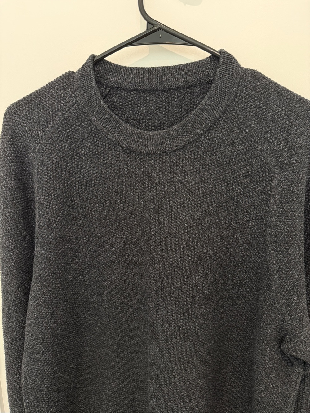 Lululemon Charcoal Crewneck Sweater - Classic Knit - Picture 2 of 3